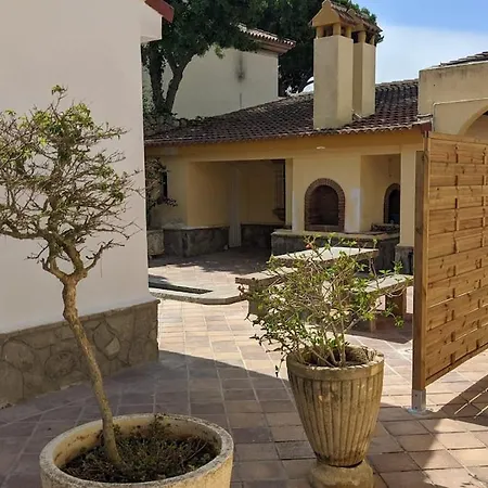 2-person Studio, Private Splash Pool, 5 Min Chalet *