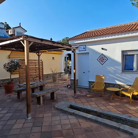 2-person Studio, Private Splash Pool, 5 Min *